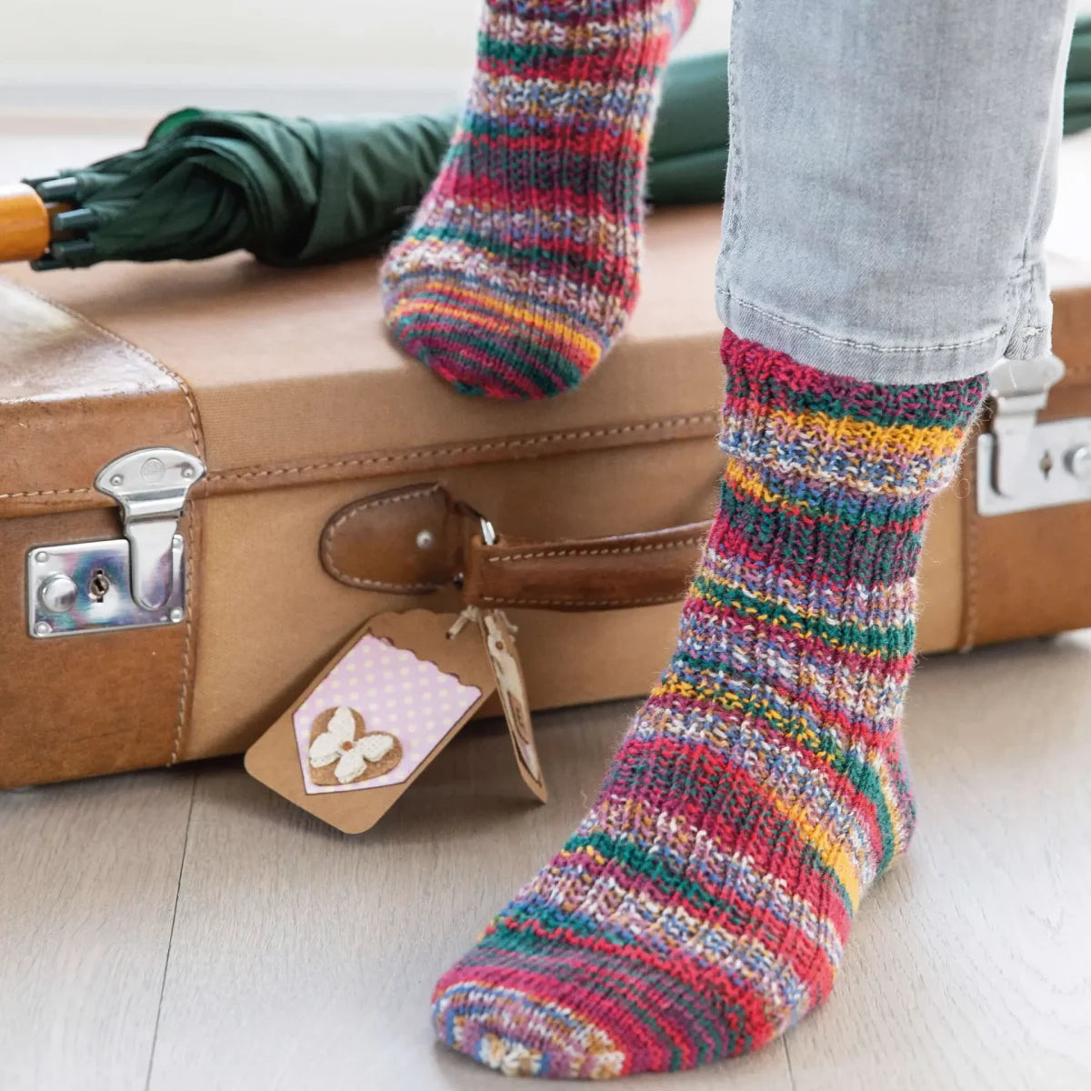 3769-08__Hot_Socks_Lazise_4_fach_B4_1920x1920
